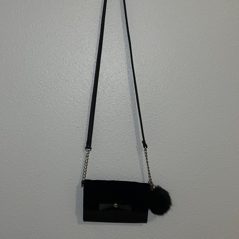 Black purse